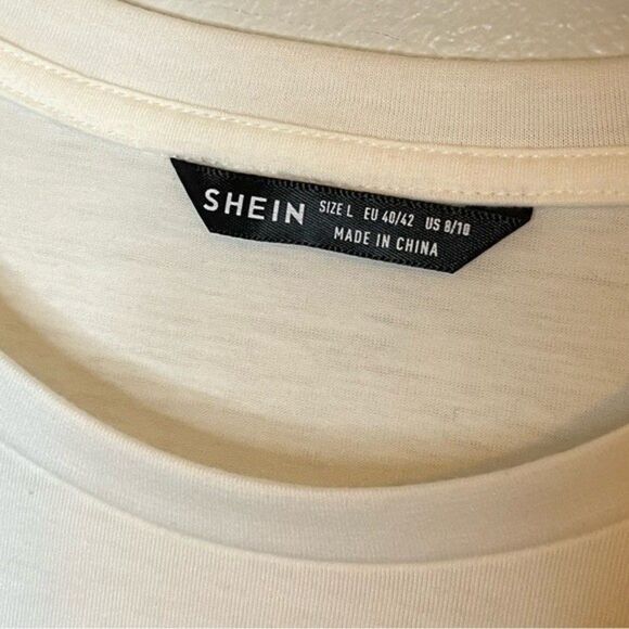 SHEIN White West Coast Graphic Crop Top Size Large - Picture 4 of 5